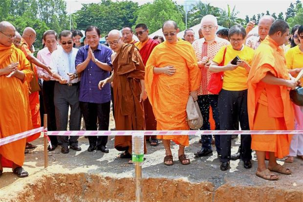 Malaysia: Xây Dựng Trung Tâm Phật Giáo Ở Putrajaya