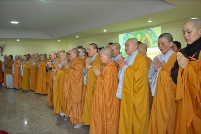 Ni giới Việt Nam làm đẹp cho đạo, làm tốt cho đời