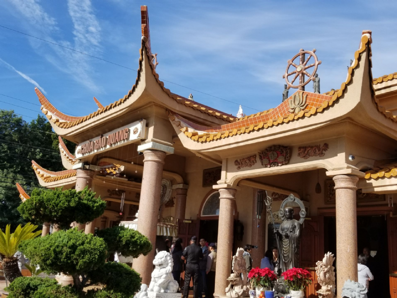Trụ trì chùa Bảo Quang (Hoa Kỳ) bị đuổi, kiện chùa, giờ chùa kiện ngược lại