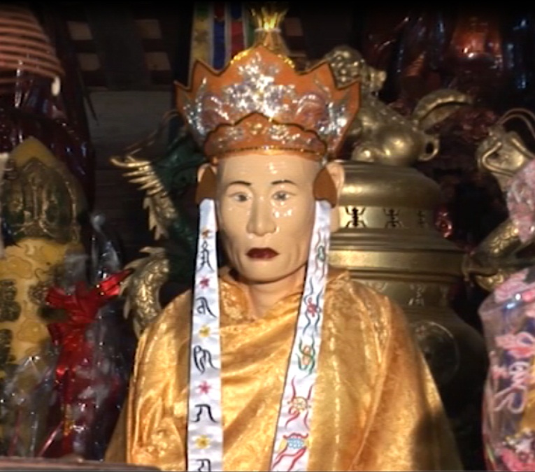 Truyền tích Thiền sư hóa thân đầu thai thành vua