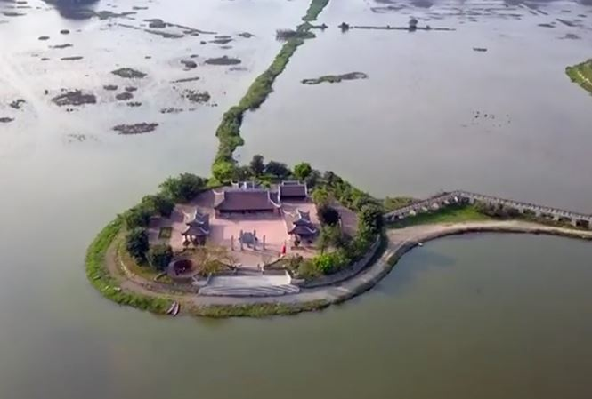 Xây chùa và xây đạo tràng